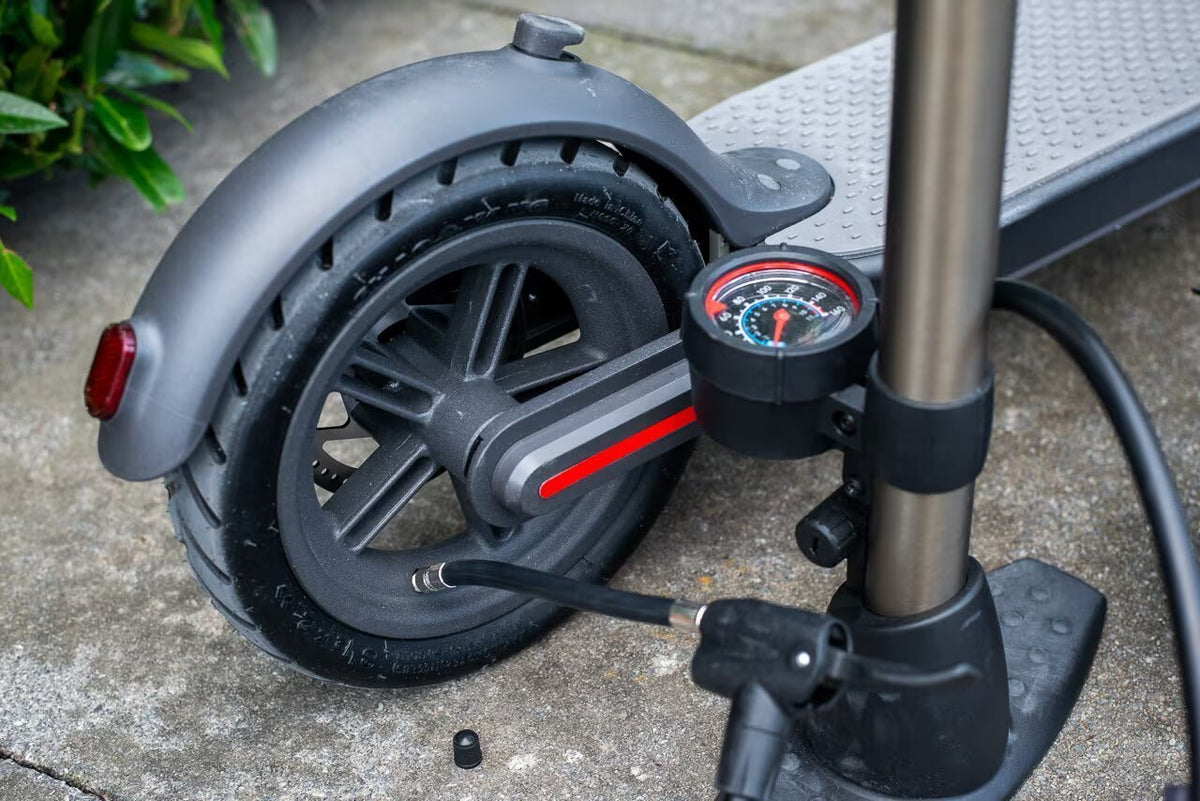 Guía de la presión de aire correcta para patinetes eléctricos - Wheelyshop