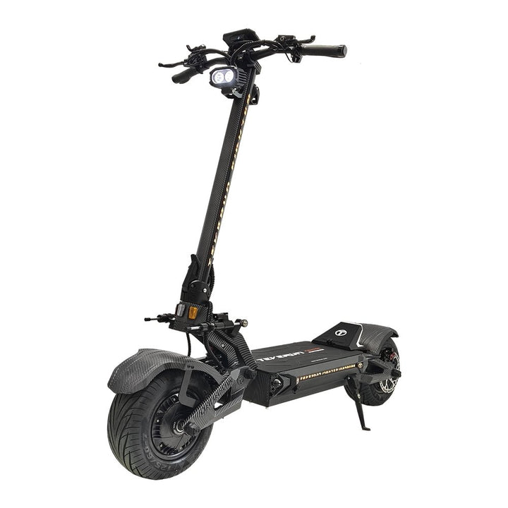 Patinete eléctrico TEVERUN FIGHTER SUPREME 7260R V4 en vista frontal en ángulo