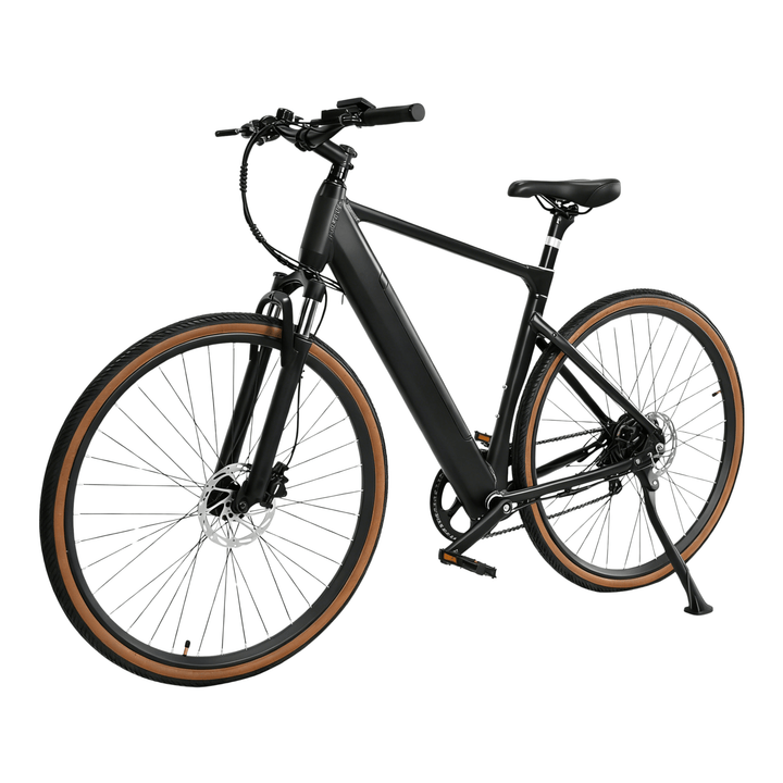 Bicicleta eléctrica YANGOR H700 en vista frontal en ángulo en color negro