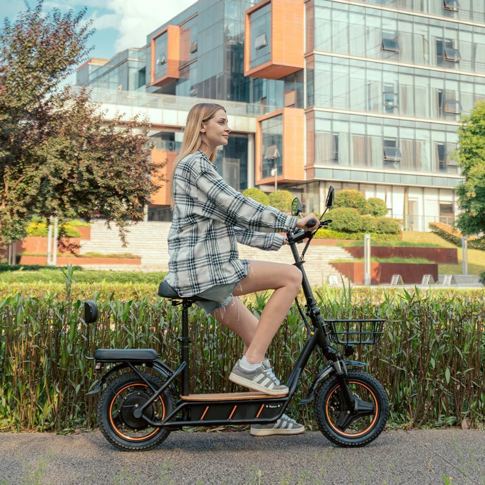 Patinetes eléctricos con sillín integrado: ¡cómodos, prácticos y populares! - Wheelyshop