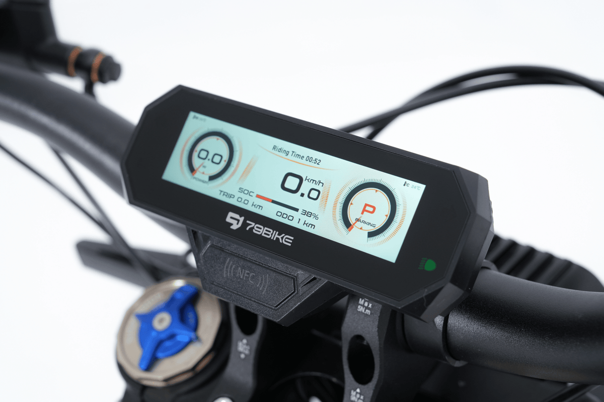 Primer plano de la pantalla de la 79BIKE Falcon Pro RL