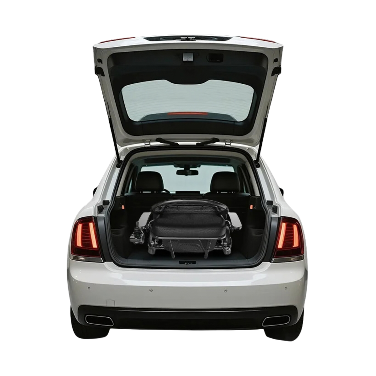 Silla de ruedas eléctrica EASWE C20 plegada en el maletero