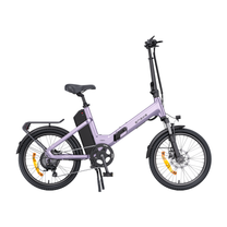 ENGWE O20 Boost bicicleta eléctrica morada, vista lateral, con sillín negro, batería en el cuadro, portaequipajes y guardabarros