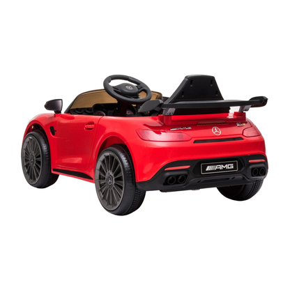 Coche eléctrico para niños Mercedes AMG GT visto en ángulo desde atrás en color rojo