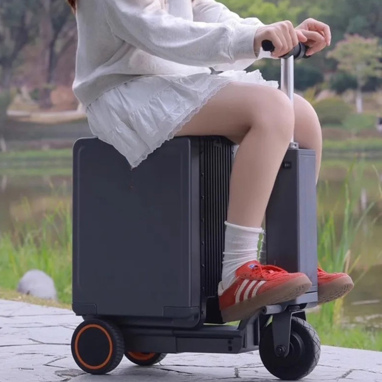 Elektrisk åkbar resväska – Urban Move Edition