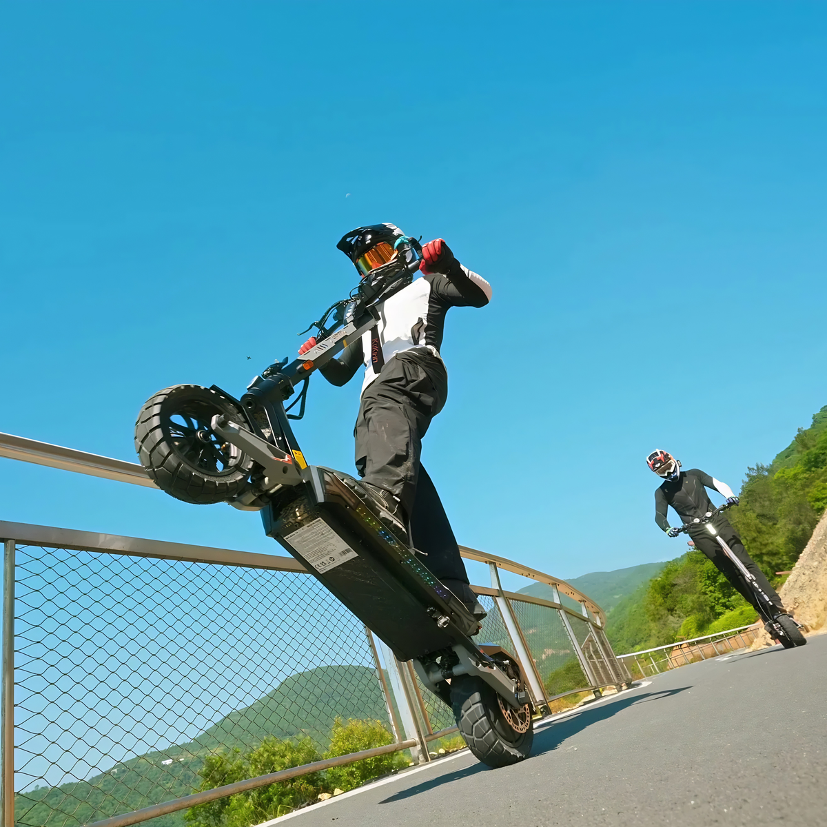 KuKirin T4 - Patinete eléctrico - Wheelyshop