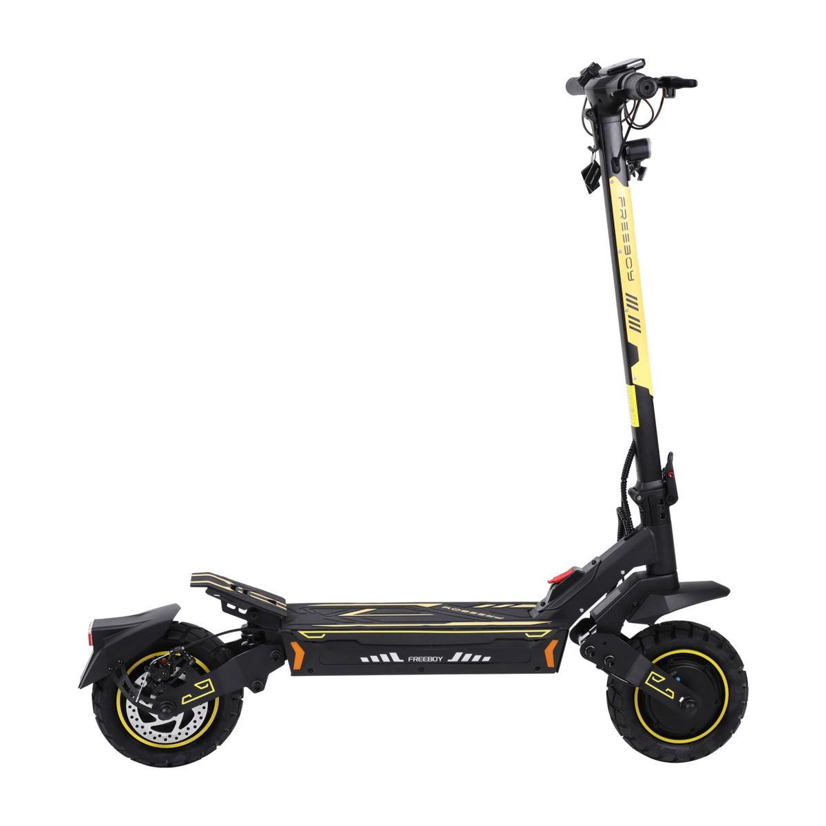 Patinete eléctrico negro y amarillo con el texto FREEBOY, visto de lado, con dos ruedas y plataforma