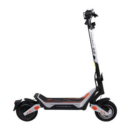 Wheely - J18 patinete eléctrico visto de lado con plataforma, columna de dirección y dos ruedas