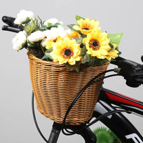 Cesta de bicicleta Classic Edition con flores en una bicicleta