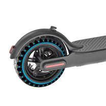 Neumático Honeycomb de 8,5" Dot & Line Edition para Xiaomi en el patinete eléctrico, vista lateral