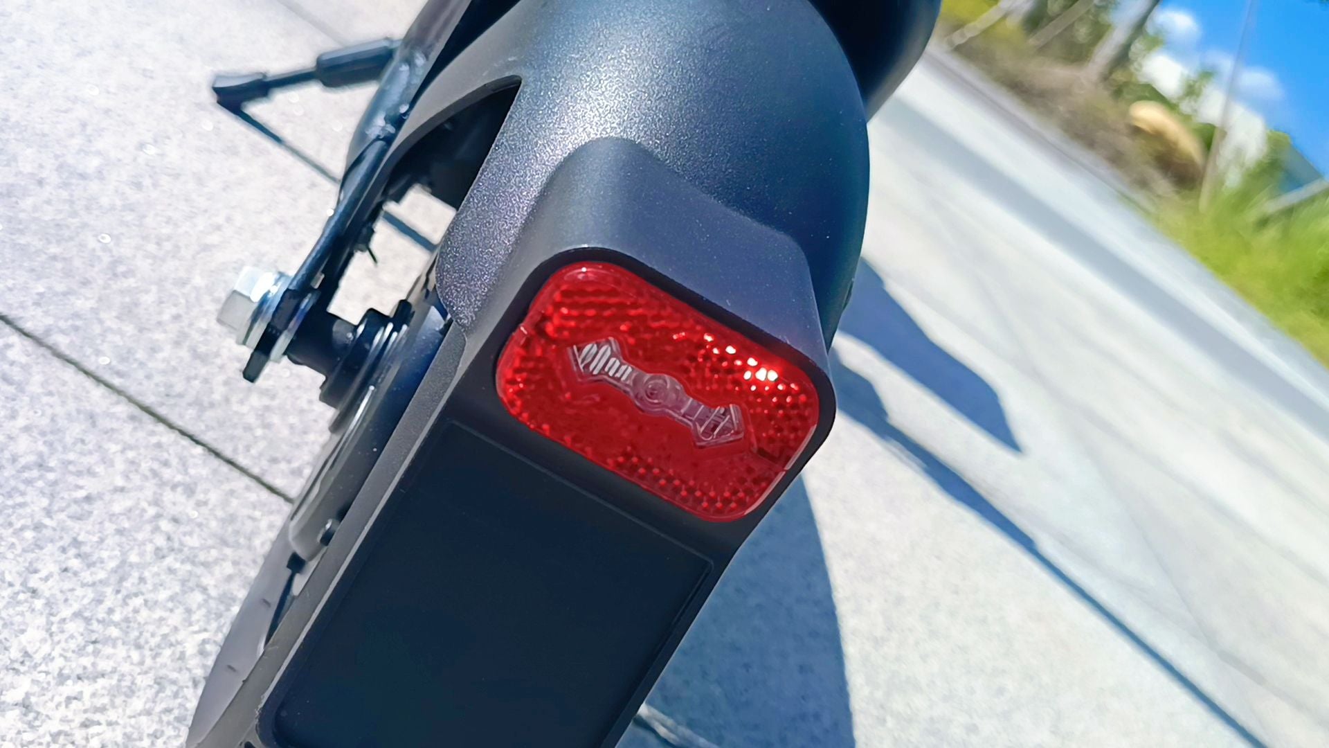 DriveTron DT01 - Electric scooter - Wheelyshop