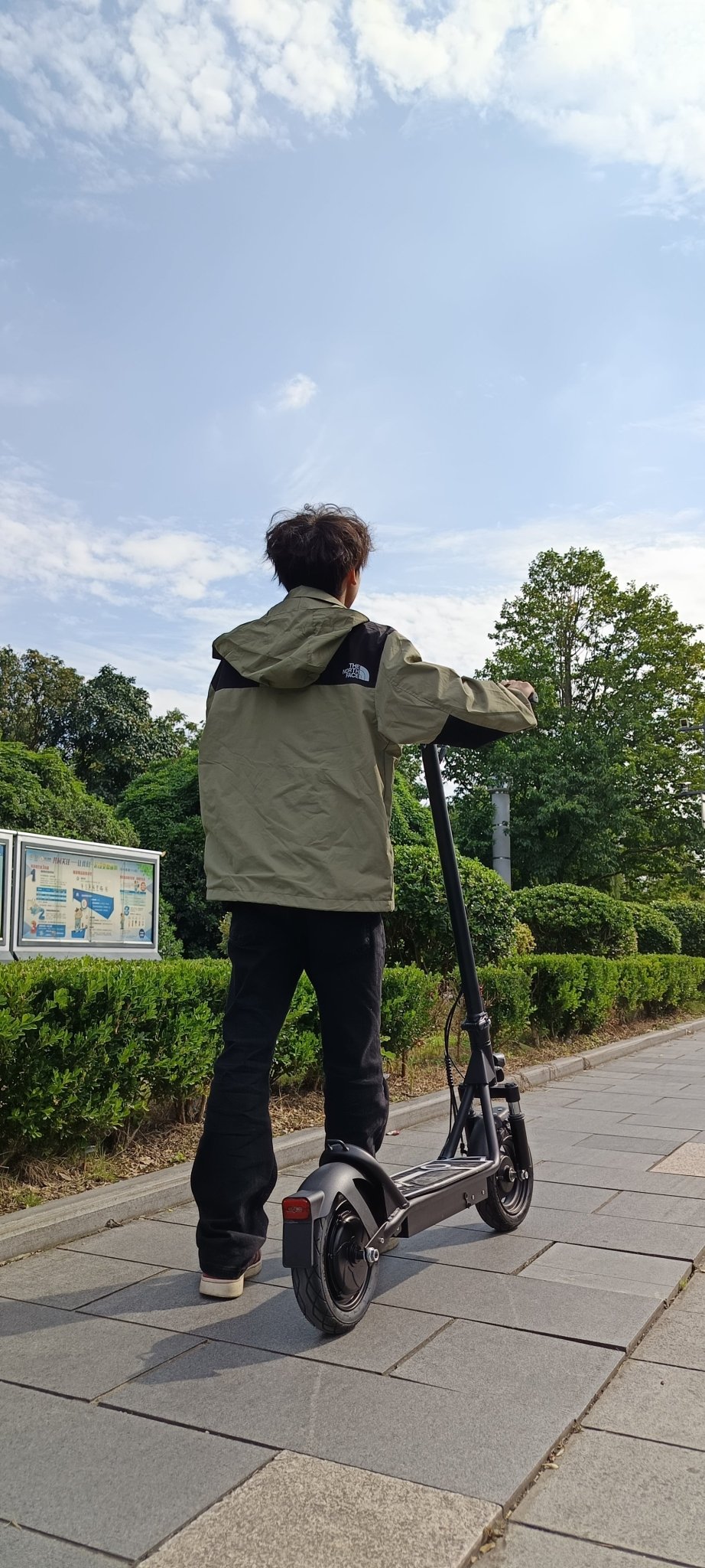 DriveTron DT01 - Electric scooter - Wheelyshop