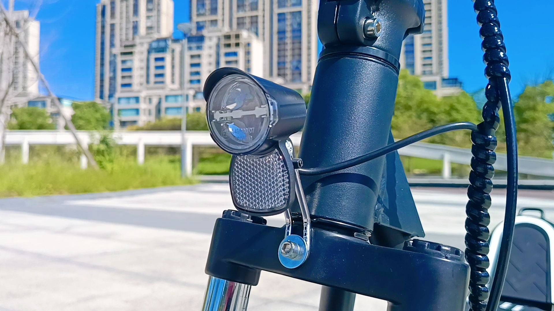 DriveTron DT01 - Electric scooter - Wheelyshop