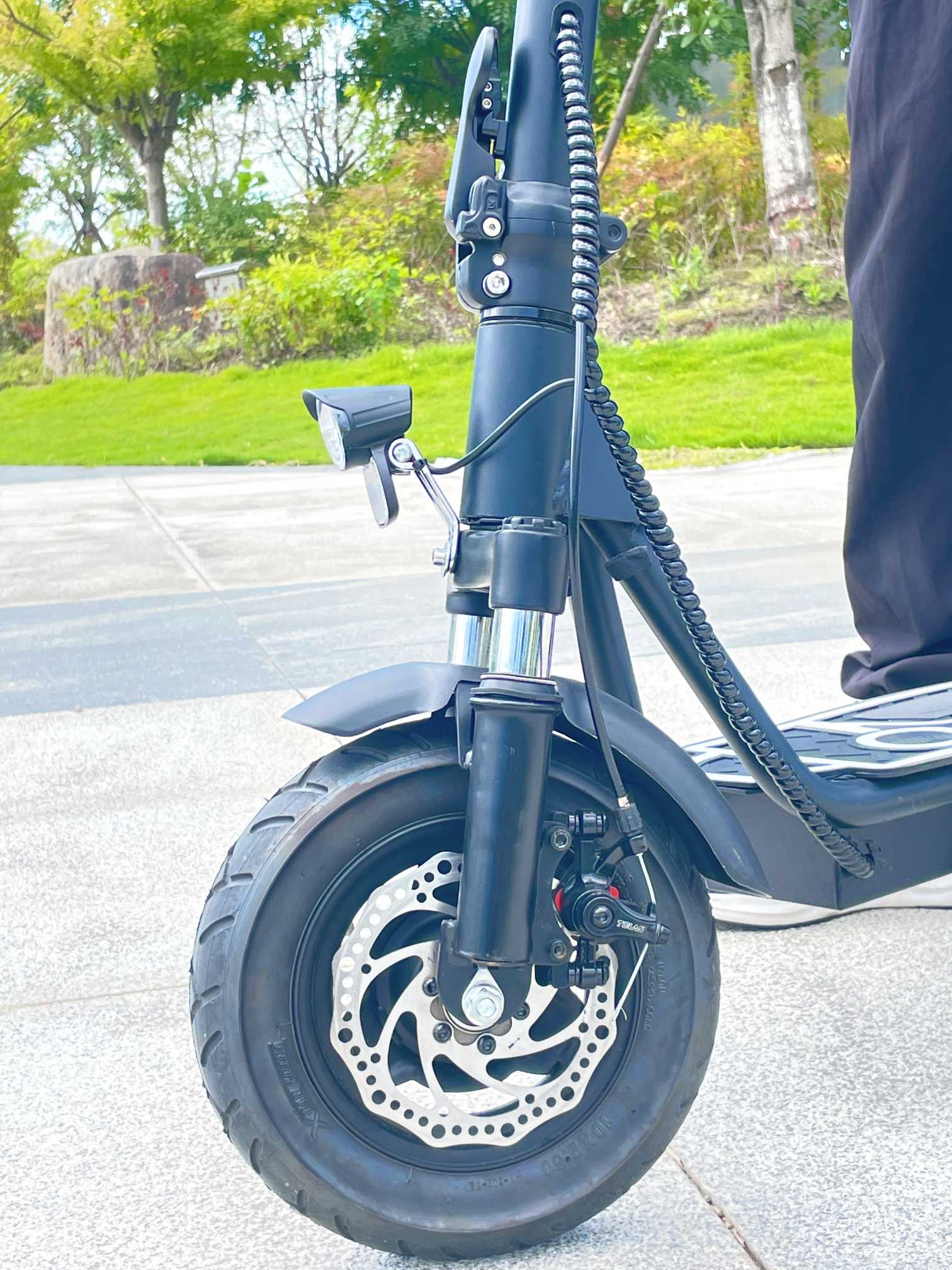 DriveTron DT01 - Electric scooter - Wheelyshop