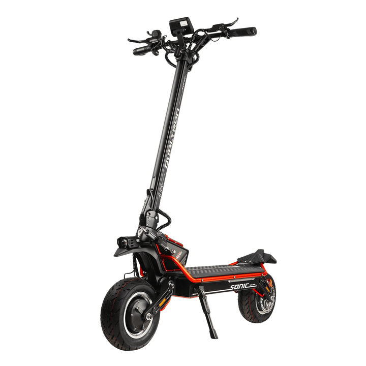Patinete eléctrico DUALTRON Alien en vista frontal en ángulo