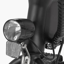 Faro delantero de la DYU A1F Pro en primer plano