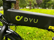 Logotipo de la DYU A1F Pro