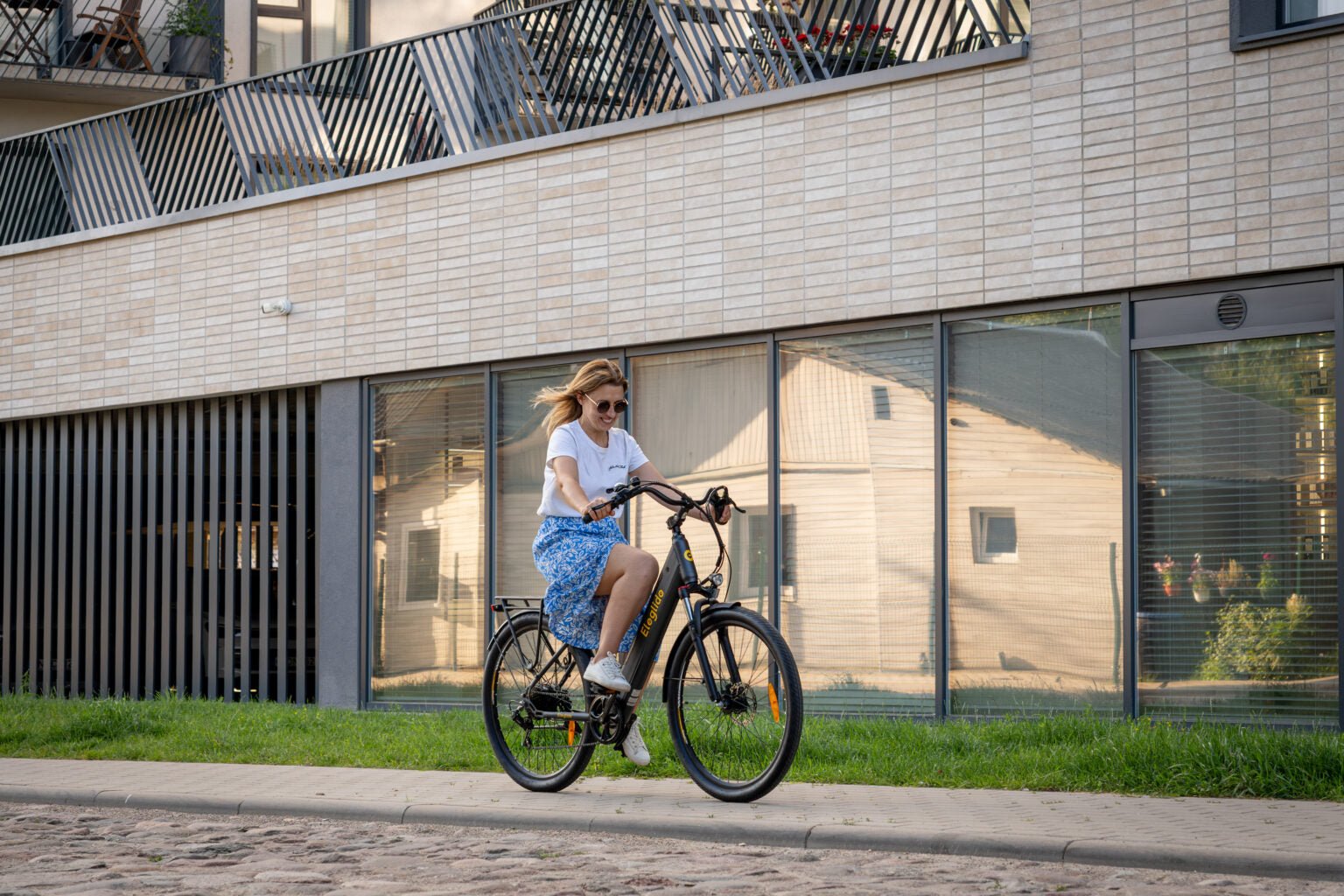 Eleglide T2 - Electric bike - Wheelyshop