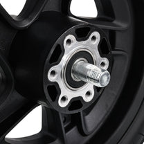 Detalle: rueda delantera para Ninebot F3/F3 Pro
