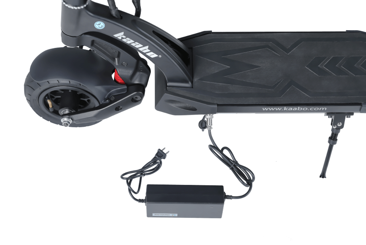 KAABO MANTIS 8 PLUS (48V 24.5Ah) - Electric scooter - Wheelyshop