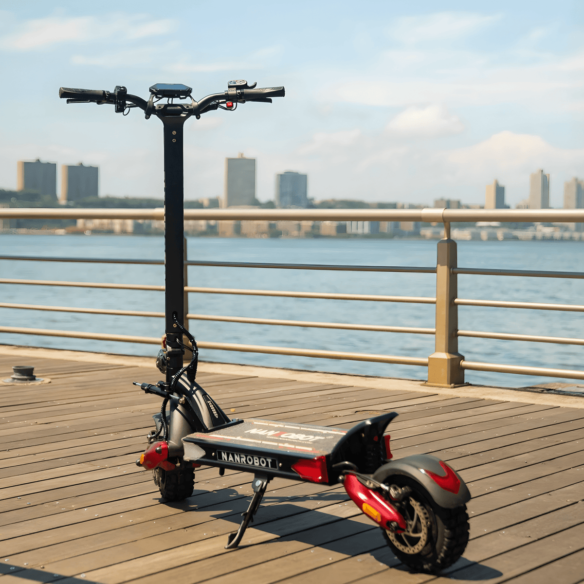 Patinete eléctrico Nanrobot LS7+ en vista frontal en ángulo