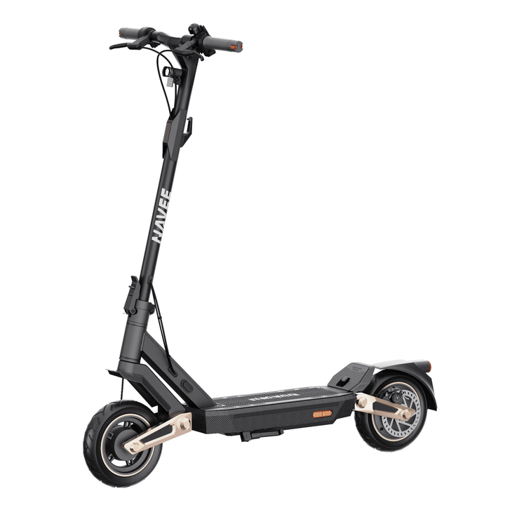 Patinete eléctrico NAVEE ST3 en vista frontal en ángulo