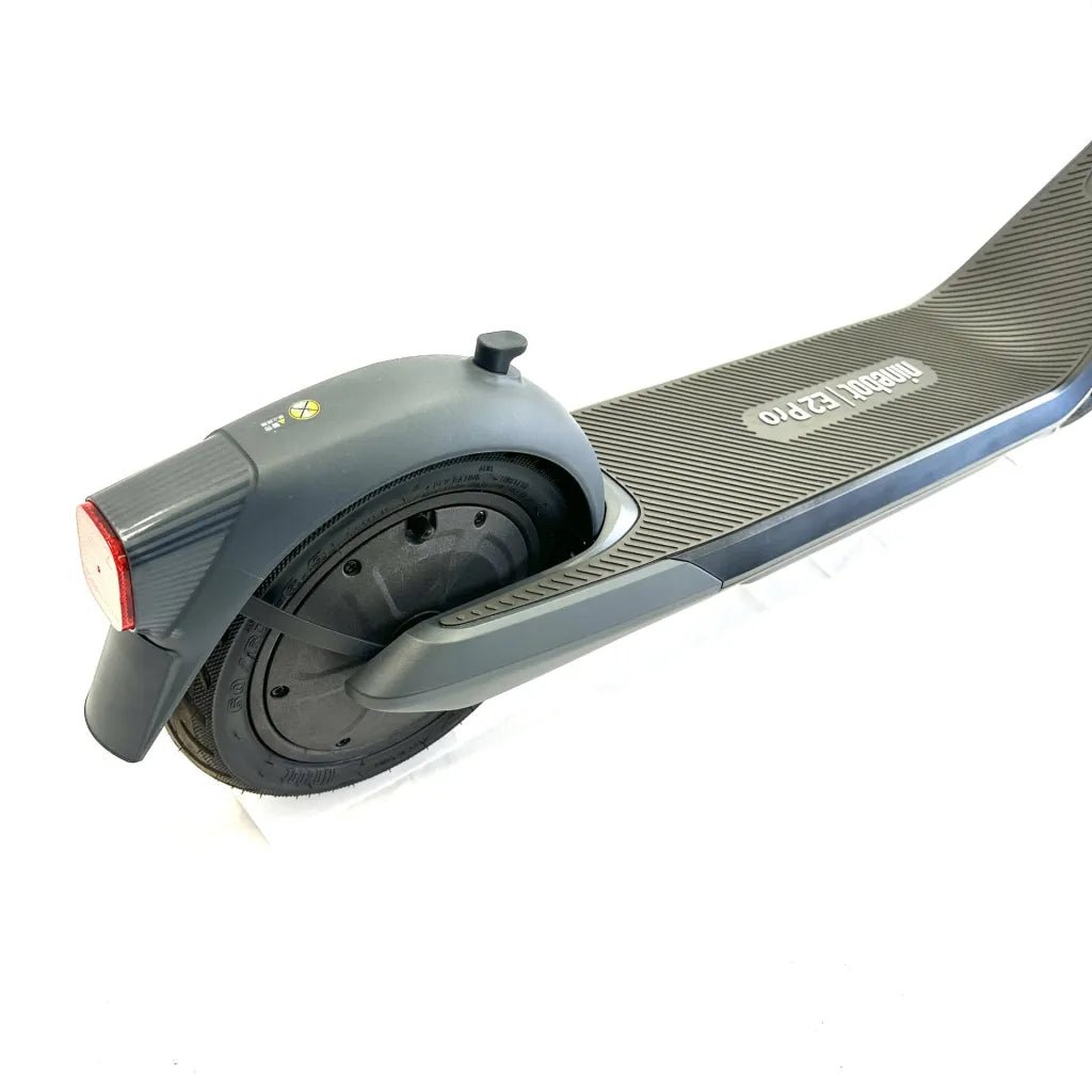 NINEBOT E2 PRO BY SEGWAY - Electric scooter - Wheelyshop