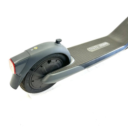 NINEBOT E2 PRO BY SEGWAY - Electric scooter - Wheelyshop