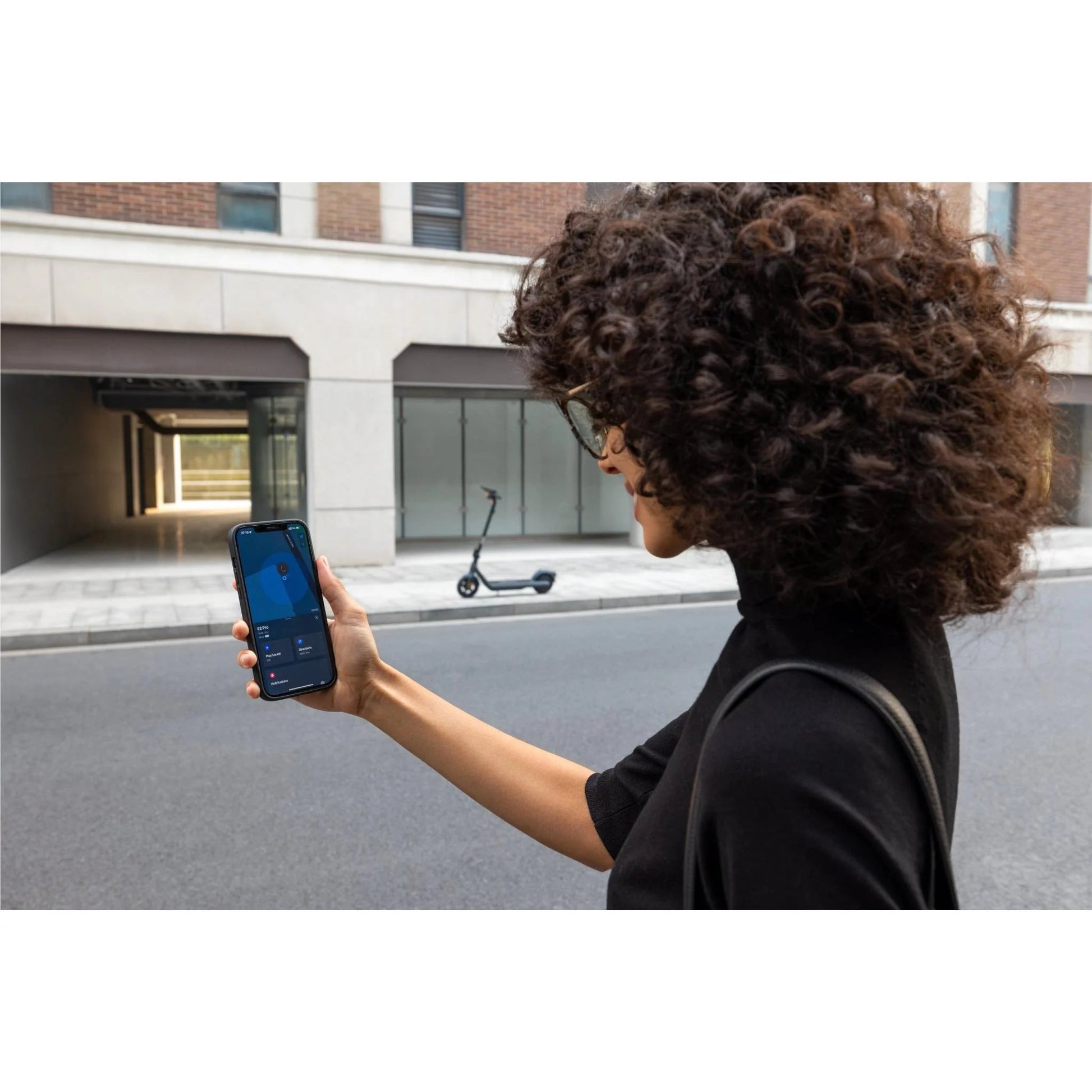 NINEBOT E2 PRO BY SEGWAY - Electric scooter - Wheelyshop