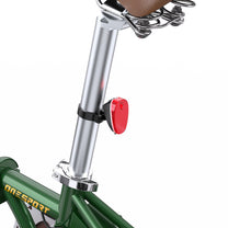 Luz trasera de la OneSport OT02 en color verde