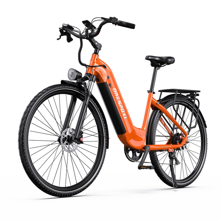 Bicicleta eléctrica OneSport OT05 Pro en vista frontal en ángulo desde el lado opuesto en color naranja