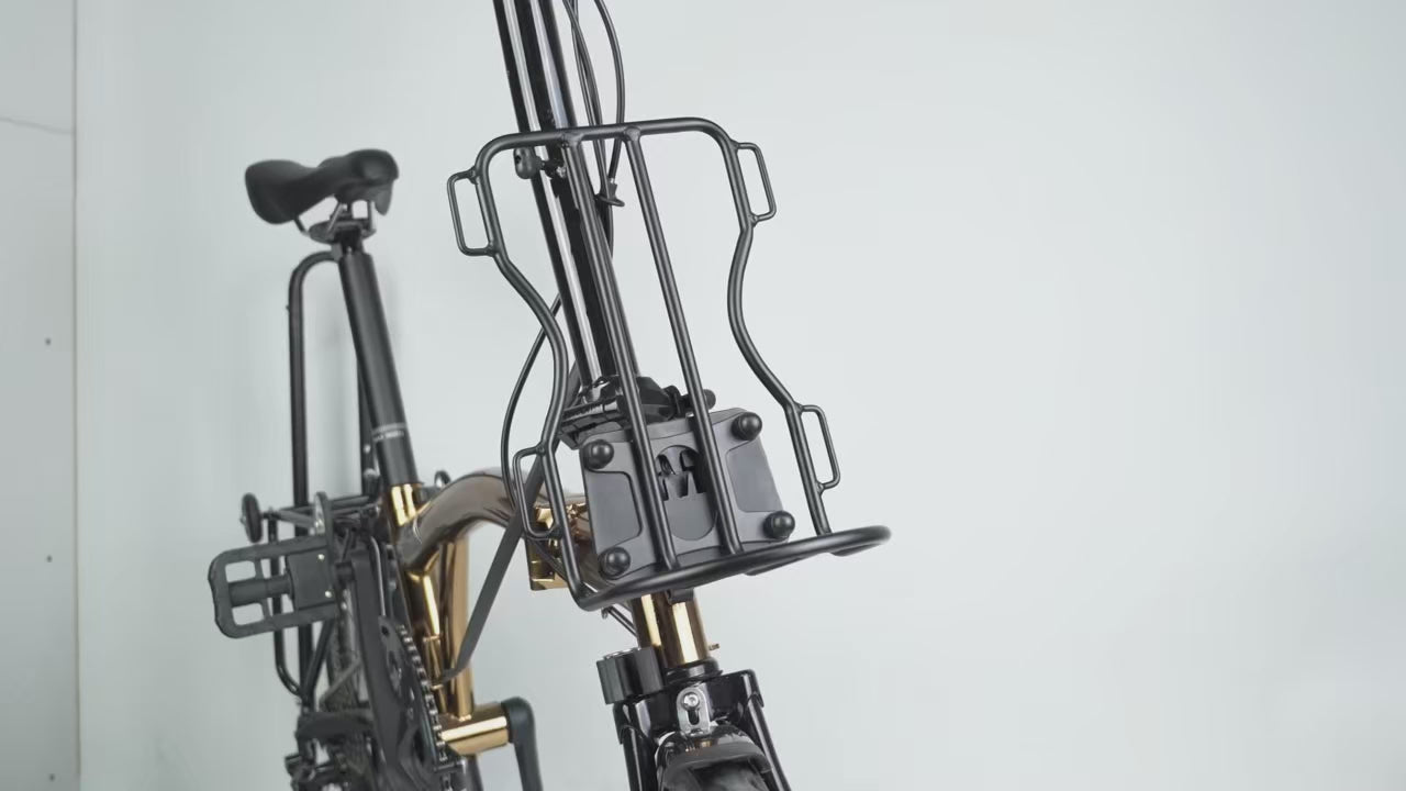 Främre pakethållare till elcykel installation