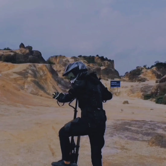 Wheely X10 Electric Scooter 60V 38Ah 80Km/h 3000W Dual Motor 70-80Km Range 200Kg Max Load