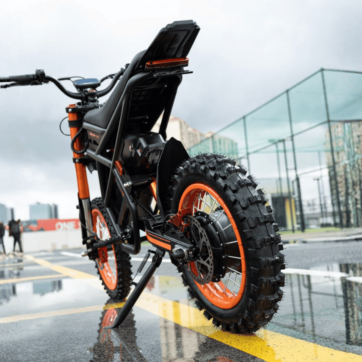 Detalle de la moto cross eléctrica Ridingtimes GT54