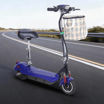 Patinete eléctrico SEEDREAM M5 en vista frontal en ángulo en la carretera