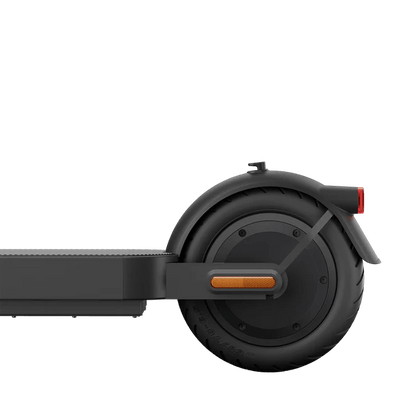 Xiaomi 4 Pro Nordic Edition (2nd Gen) - Electric scooter - Wheelyshop