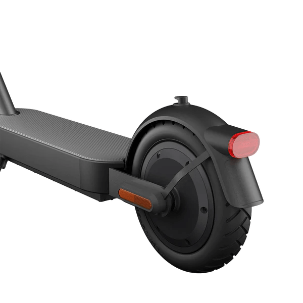 Xiaomi 4 Pro Nordic Edition (2nd Gen) - Electric scooter - Wheelyshop
